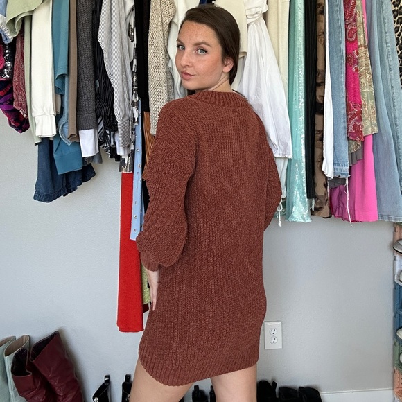 Chunky Knit Sweater Dress XS/S - Picture 2 of 7